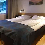 Отель Hamaroy 3*